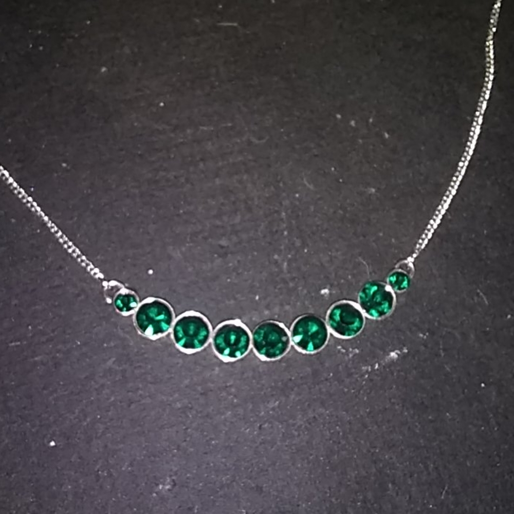 Jewlery - Picture 3 of 3
